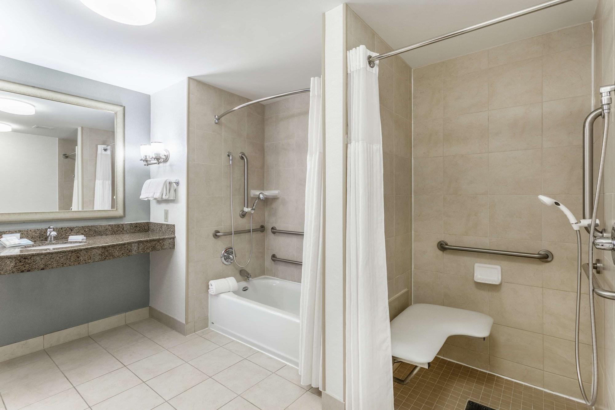 Hilton Garden Albany-suny Area