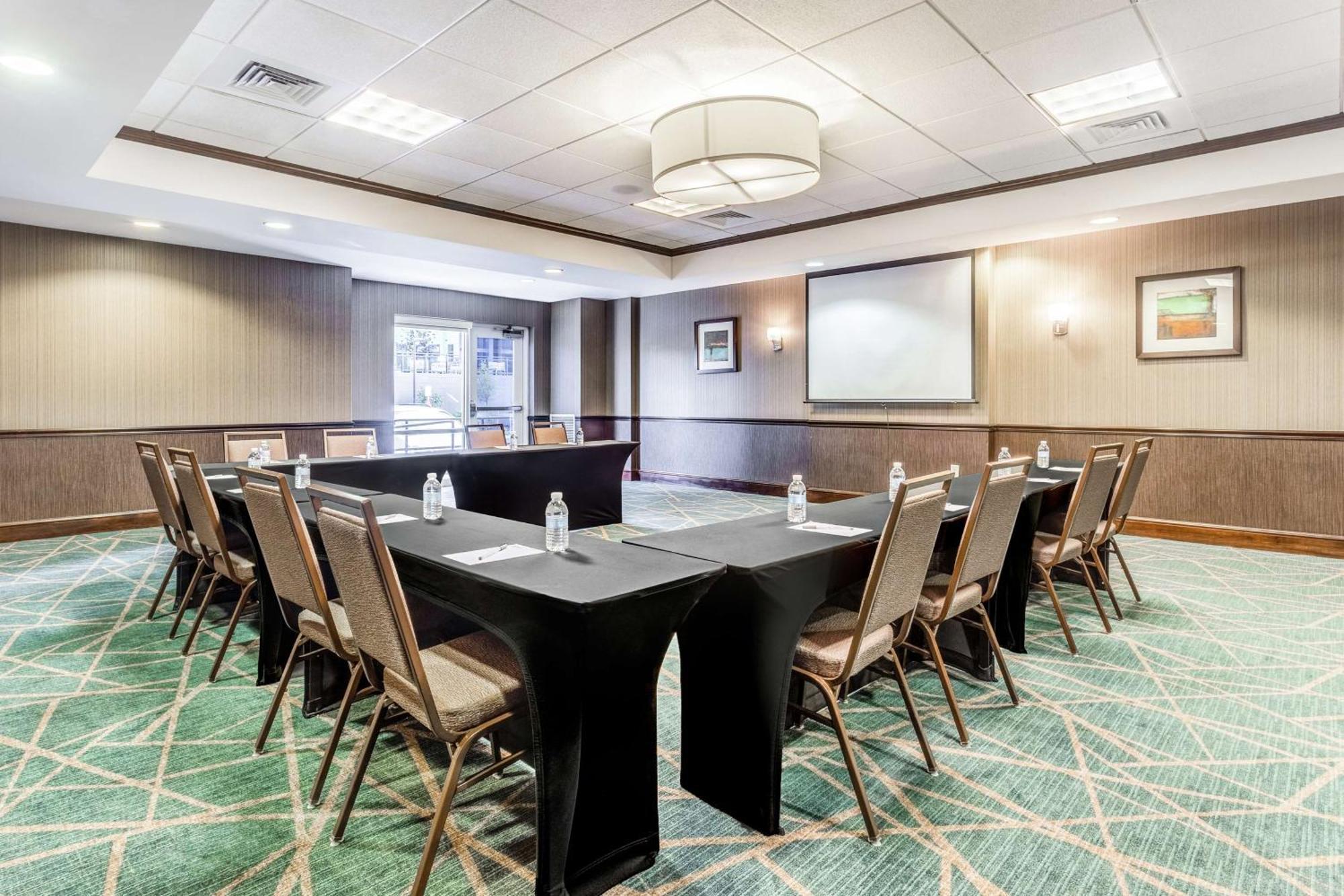 Hotel Hilton Garden Albany-suny Area
